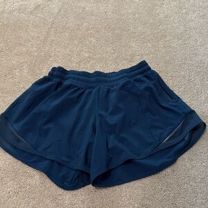 Lululemon short blue size 4